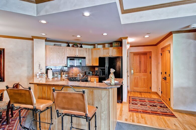 Highlands Westview By East West Hospitality