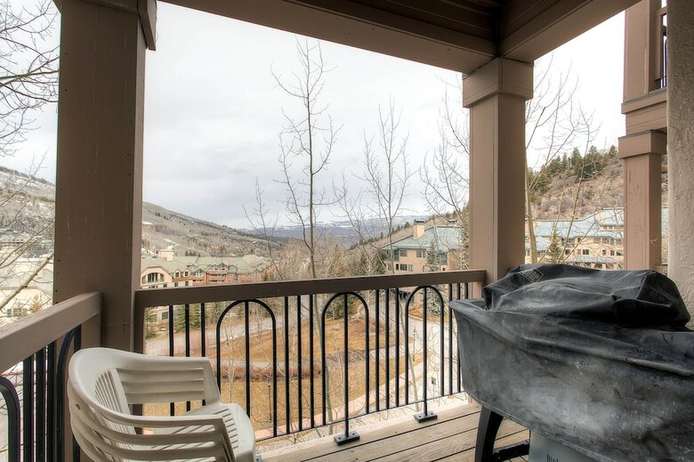 Highlands Westview By East West Hospitality
