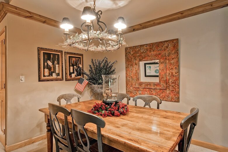 Highlands Westview By East West Hospitality