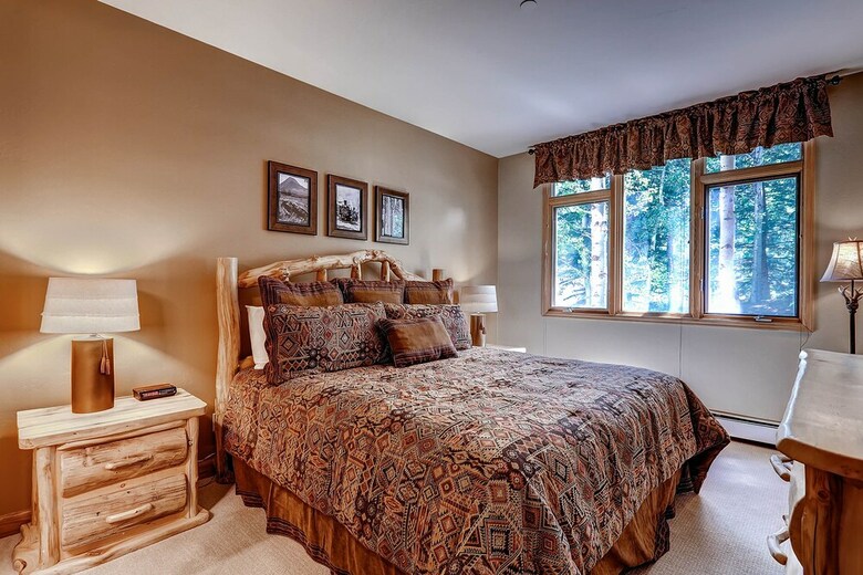 Highlands Westview By East West Hospitality