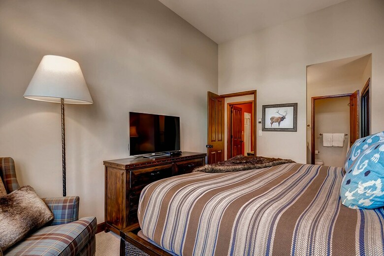 Highlands Westview By East West Hospitality