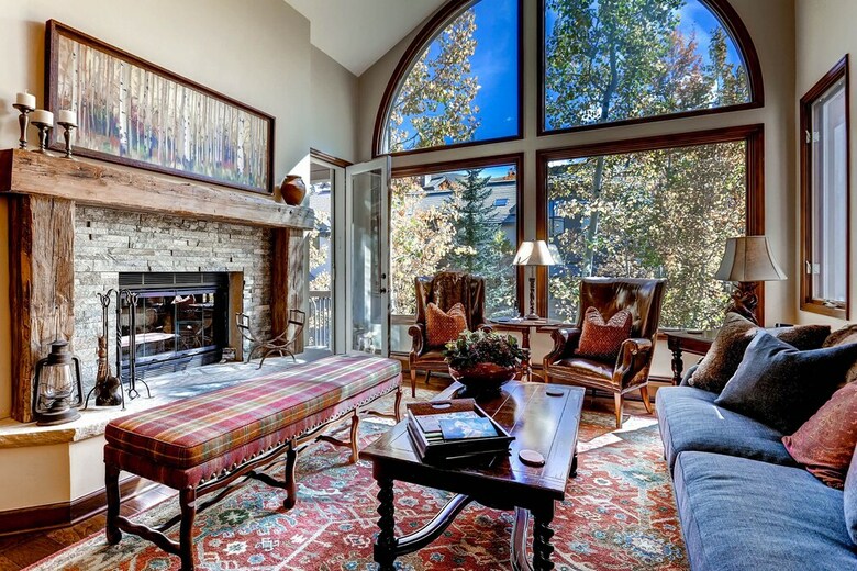 Highlands Westview By East West Hospitality