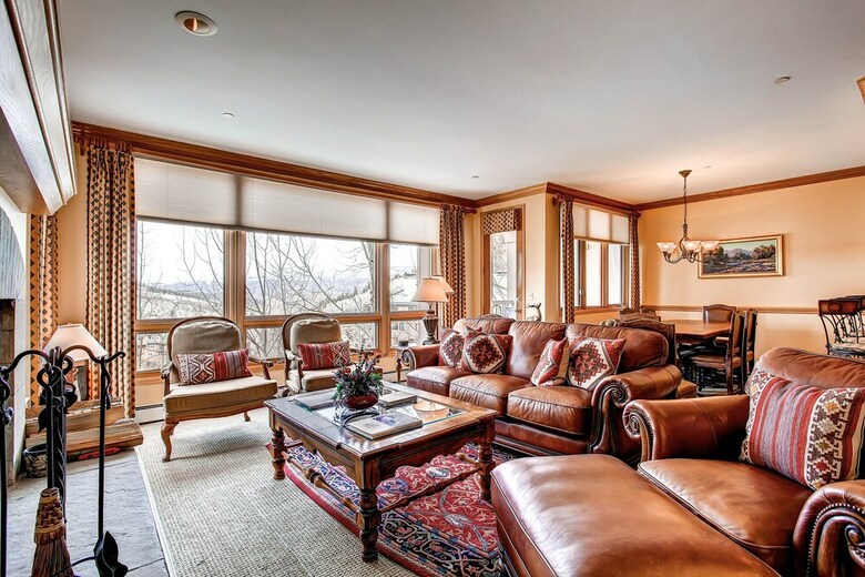Highlands Westview By East West Hospitality