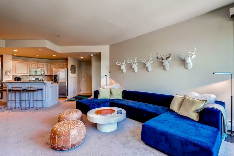 Highlands Westview By East West Hospitality
