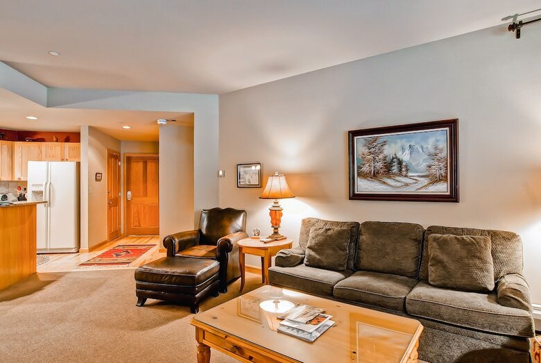 Highlands Westview By East West Hospitality