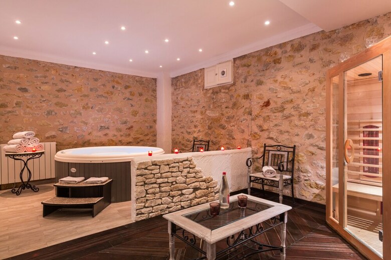 Hotel La Bastide de Tourtour & Spa H�tel