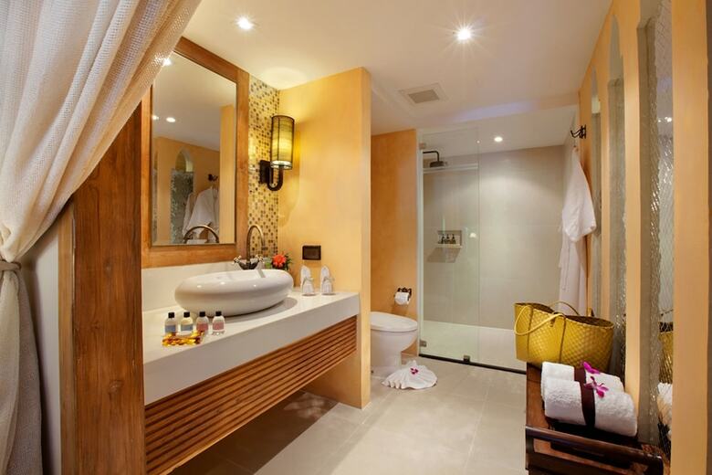 Apartamento Burasari Phuket Resort & Spa