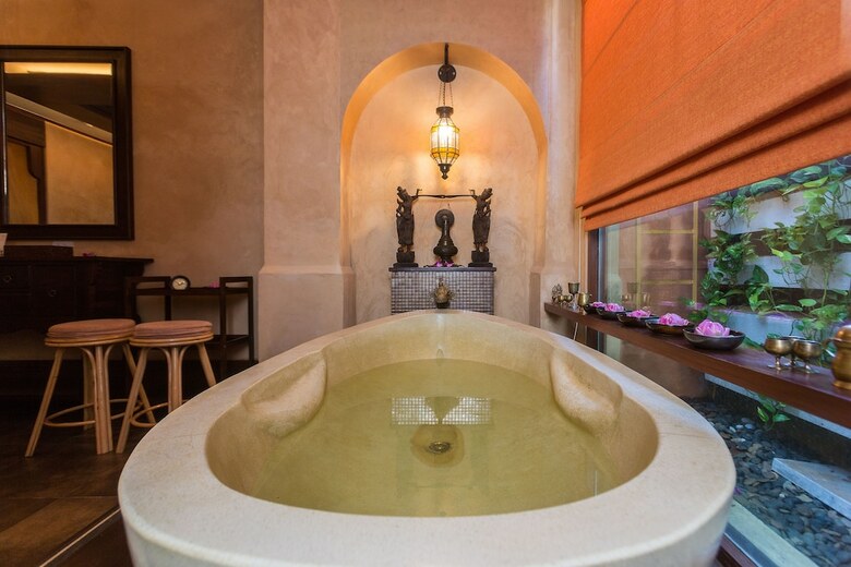 Apartamento Burasari Phuket Resort & Spa