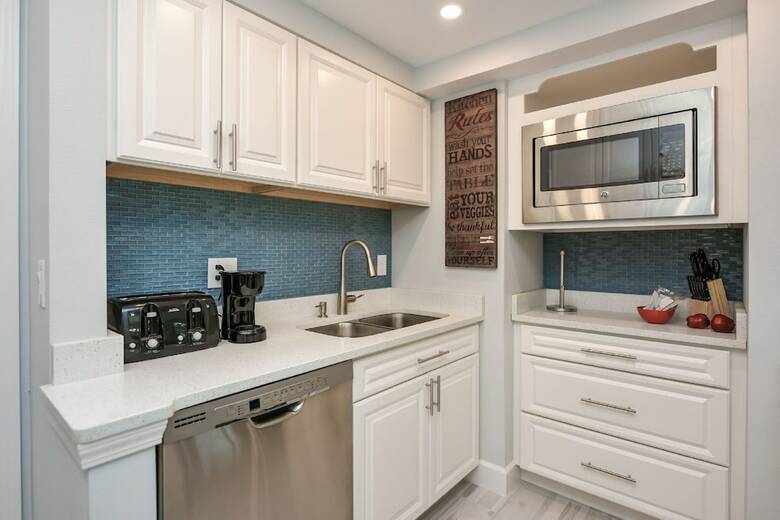 Bay Oaks By Beachside Management