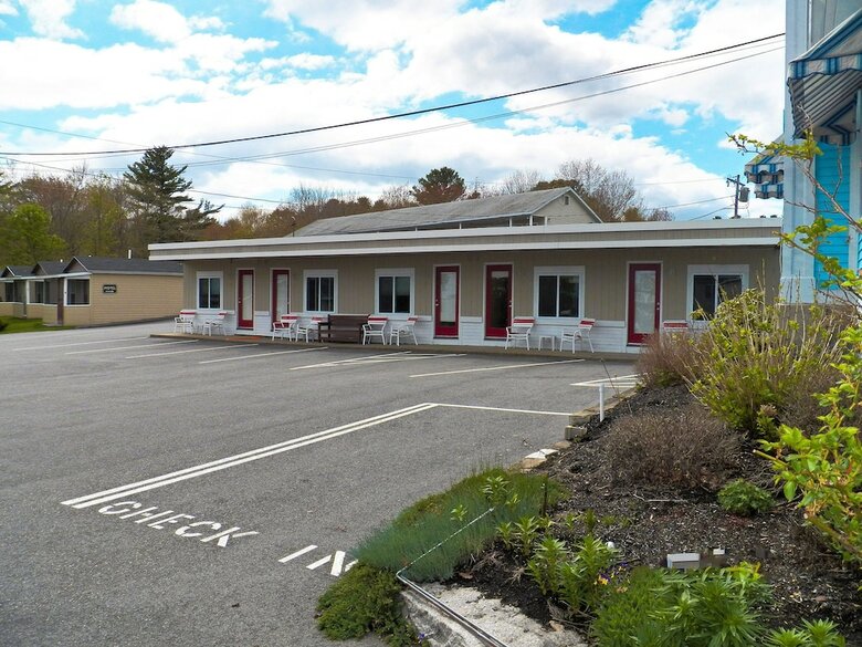 Posada Coast Village Inn & Cottages