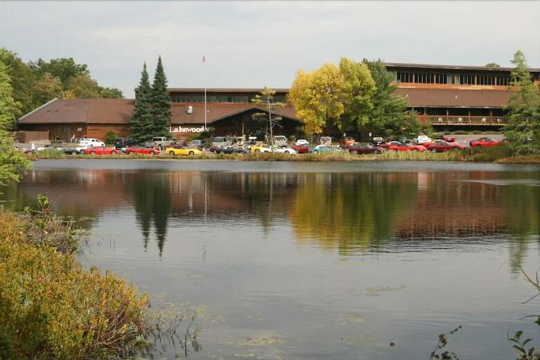 Apartamento Lakewoods Resort & Lodge