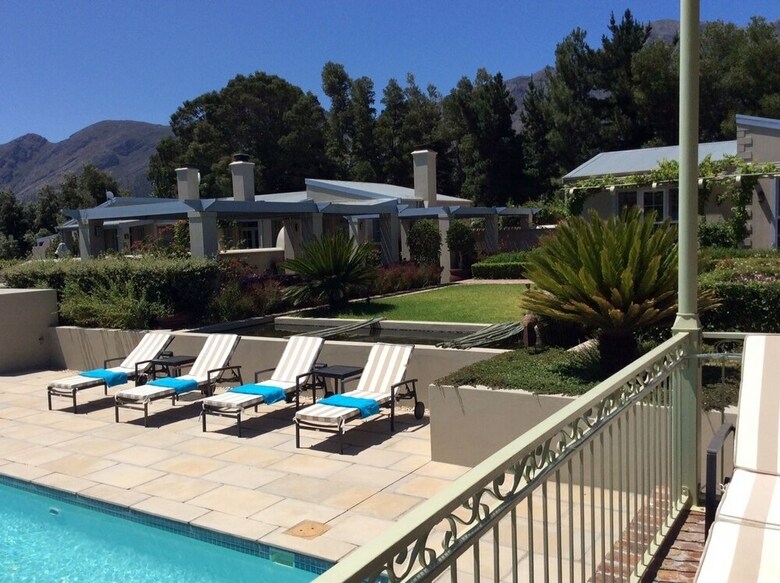 Hotel La Cabri�re Country House