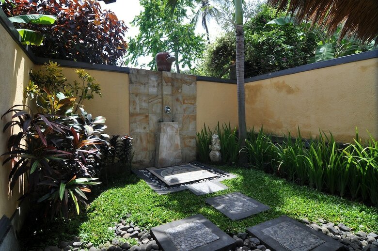 Hotel Puri Mangga Sea View Resort & Spa