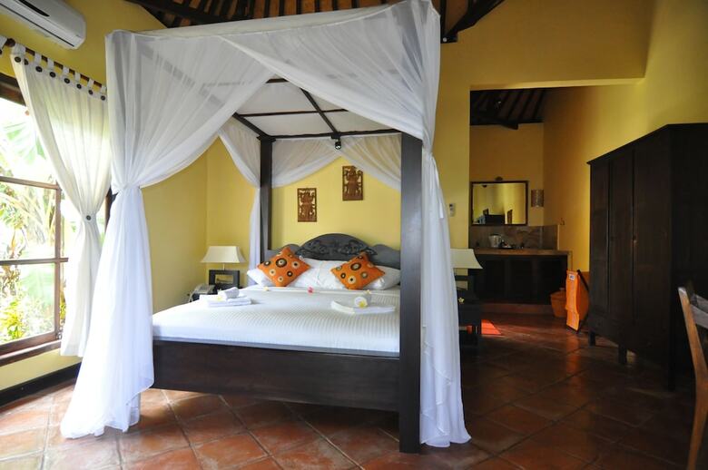 Hotel Puri Mangga Sea View Resort & Spa