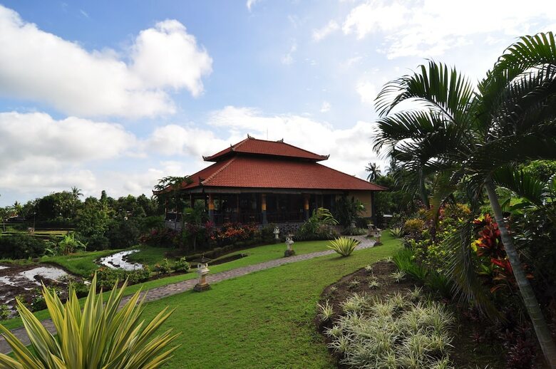 Hotel Puri Mangga Sea View Resort & Spa