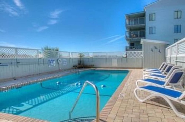 Finestere Condos By Elliott Beach Rentals