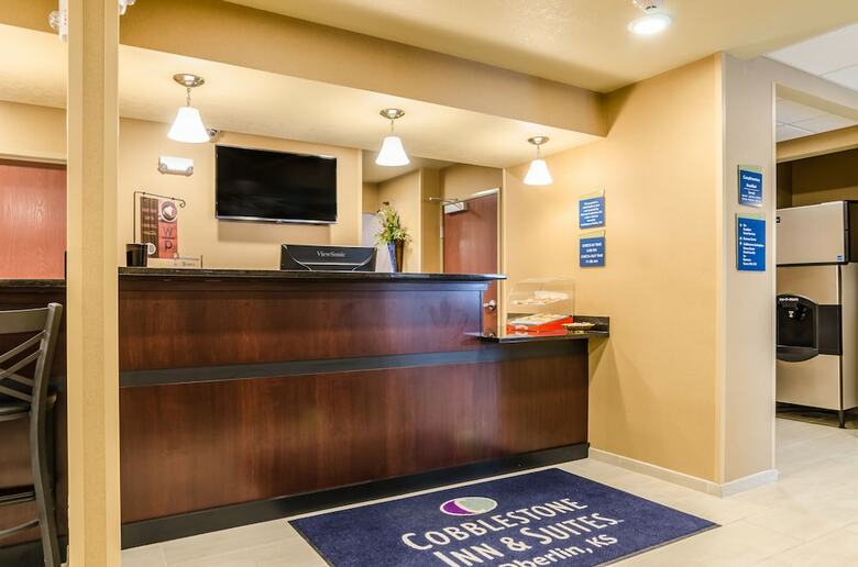 Hotel Cobblestone Inn & Suites - Oberlin