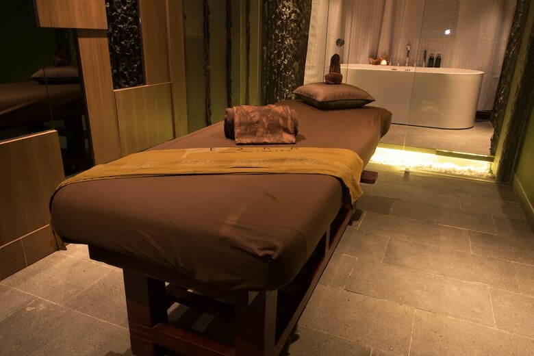 Eska Hotel