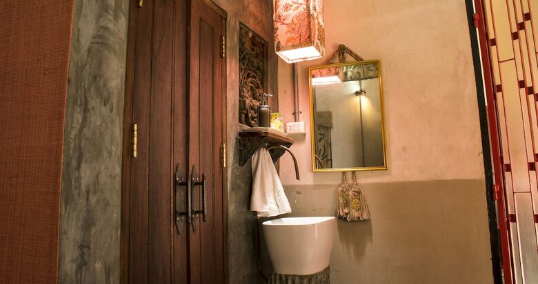 Hotel Bric-�-brac