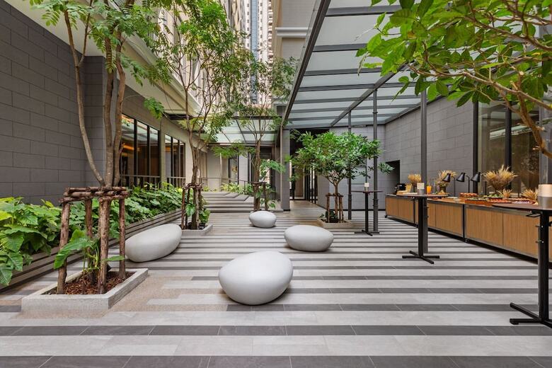 Well Hotel Bangkok Sukhumvit 20