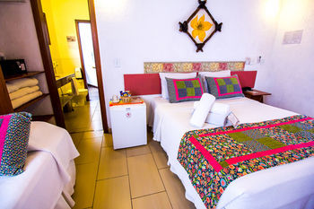 Hostal Hotel Pousada Praia Do Portinho