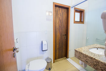 Hostal Hotel Pousada Praia Do Portinho