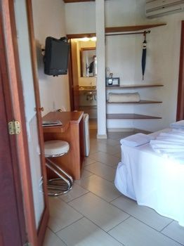 Hostal Hotel Pousada Praia Do Portinho