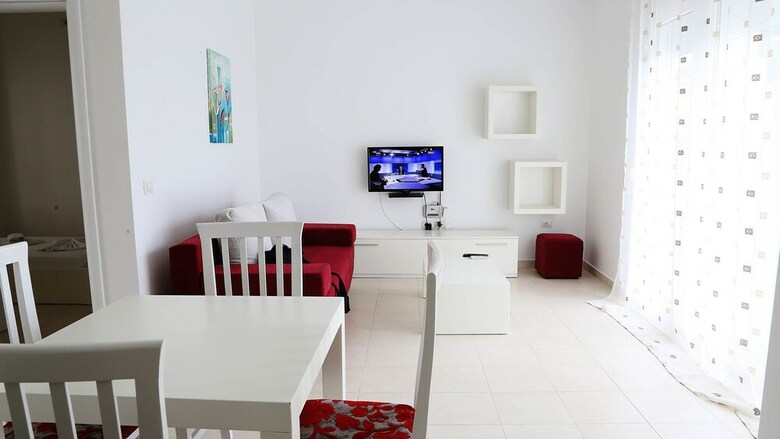 Aparthotel Bougainville Bay Serviced Apartments