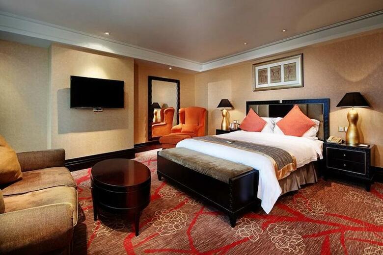 Royal Mediterranean Hotel