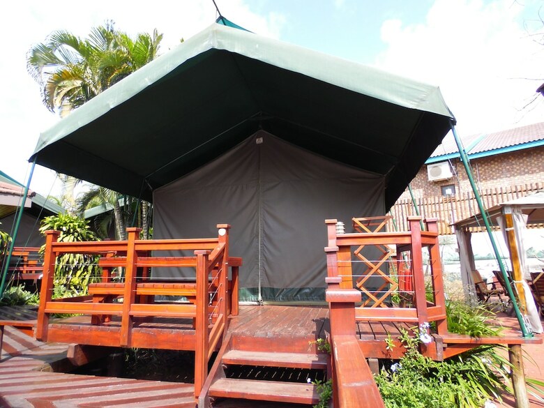 Luxury Tented Village At Urban Glamping