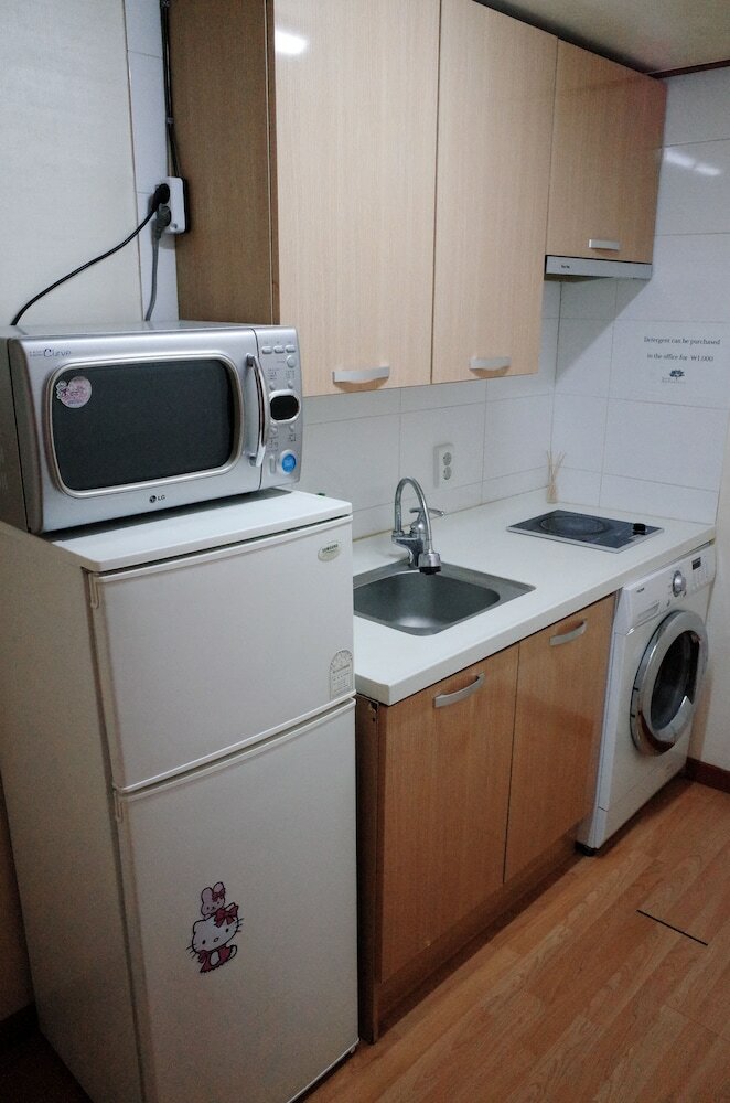 Hostal Bong Backpackers