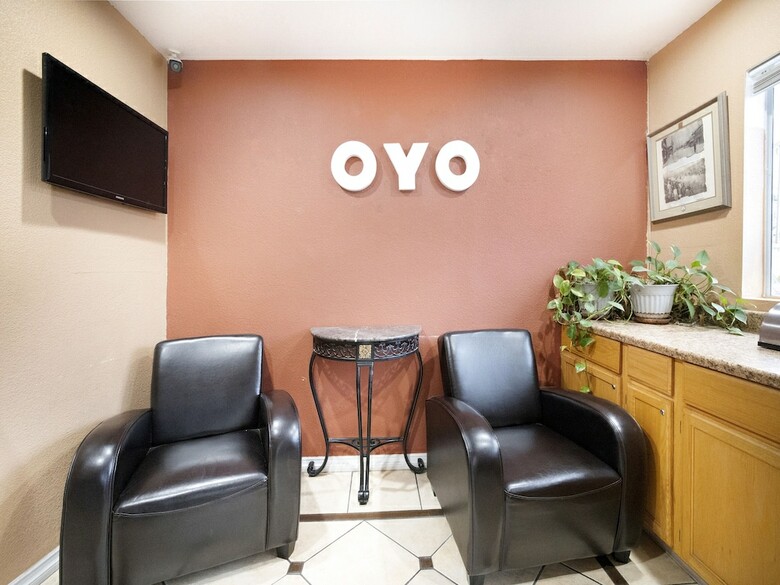 Oyo Hotel Victorville Mojave Dr