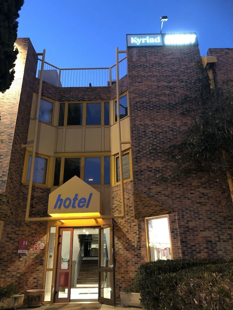 Hotel Kyriad Direct Toulon / La Valette