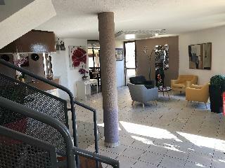Hotel Kyriad Direct Toulon / La Valette
