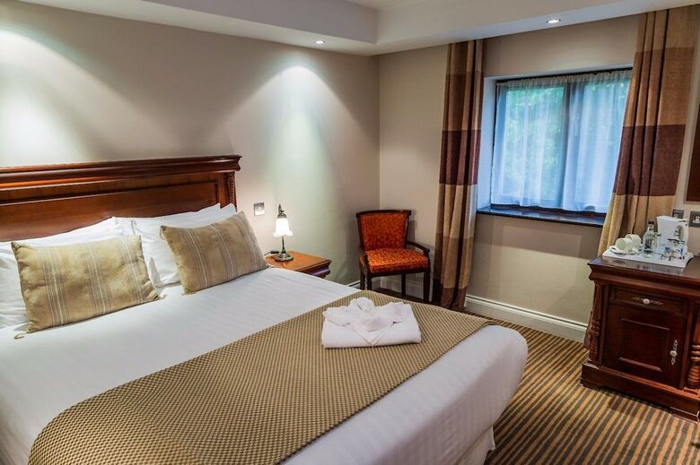 The Casa Hotel