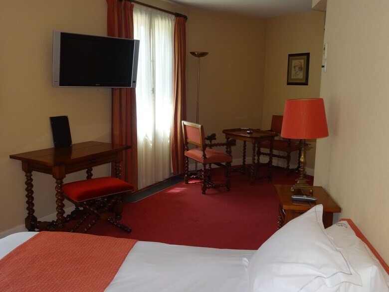 Hotel H�tel de Greuze