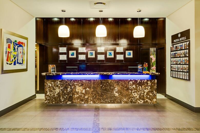 Protea Hotel By Marriott Cape Town North Wharf