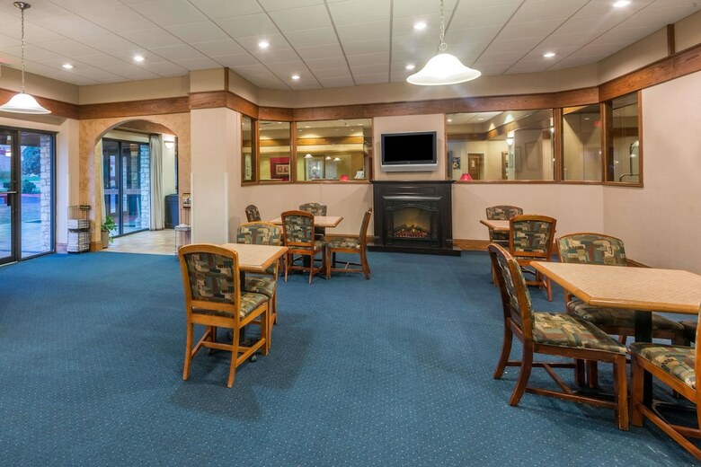Hotel Ramada By Wyndham New Braunfels