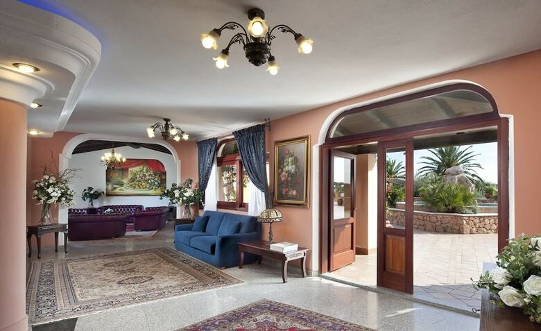 I Giardini Di Cala Ginepro Hotel Resort