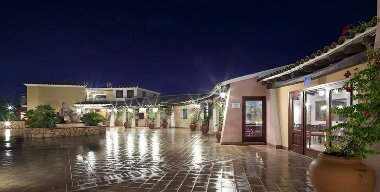 I Giardini Di Cala Ginepro Hotel Resort