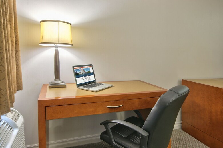 Hotel Howard Johnson By Wyndham Quebec City
