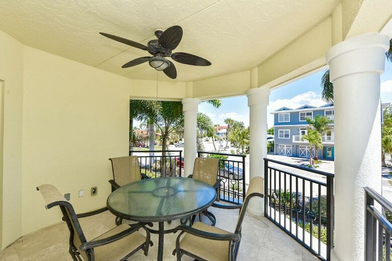 Beach Villas At The Oasis By Beachside Management