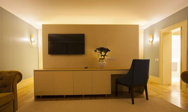 Aparthotel Flores Boutique Hotel & Spa