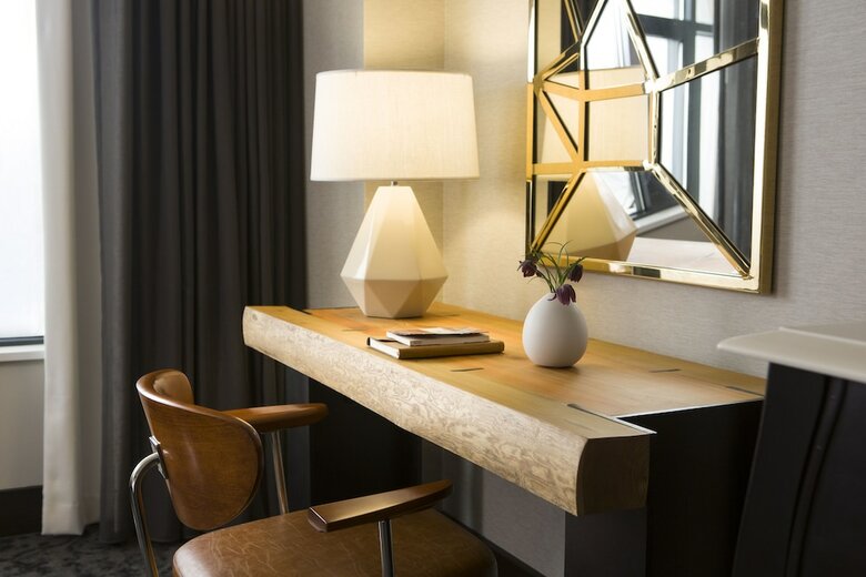 Kimpton Journeyman Hotel