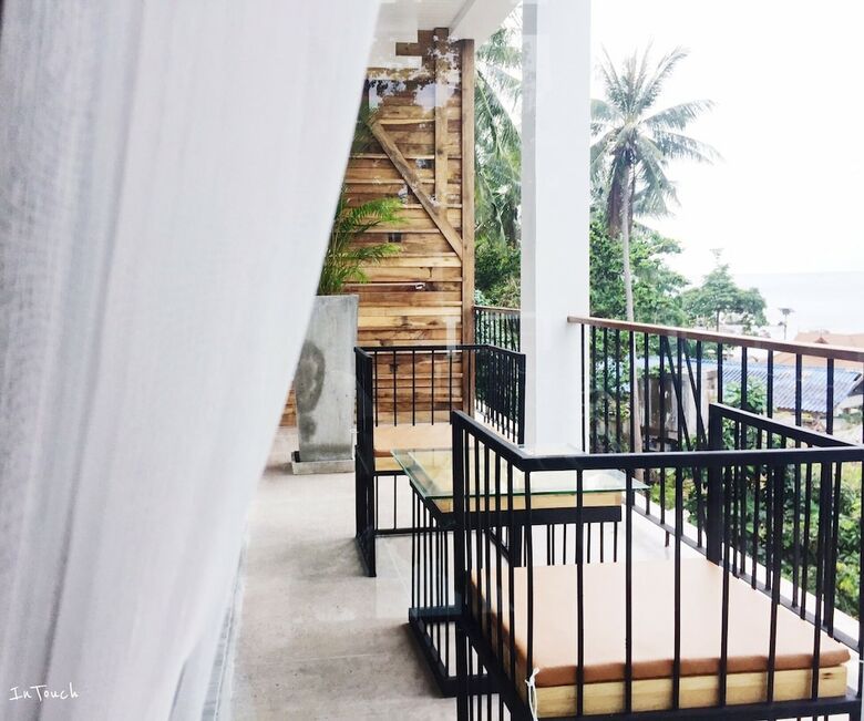 Hotel In Touch Resort