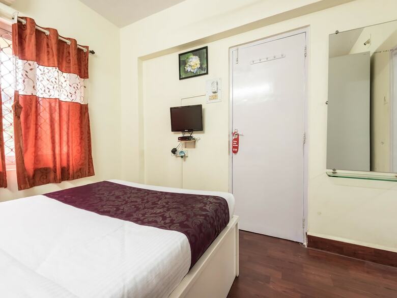 Hotel Oyo 1724 Shivam Apartment