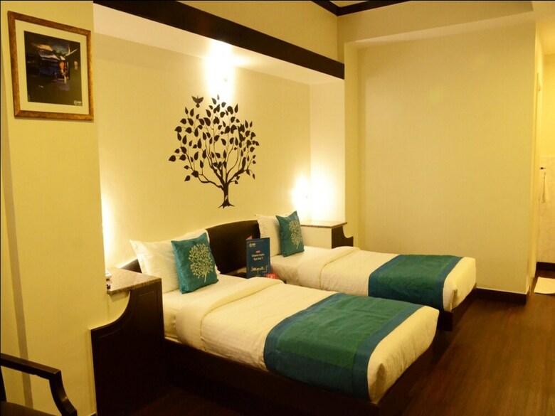 Oyo 1216 Hotel New White House