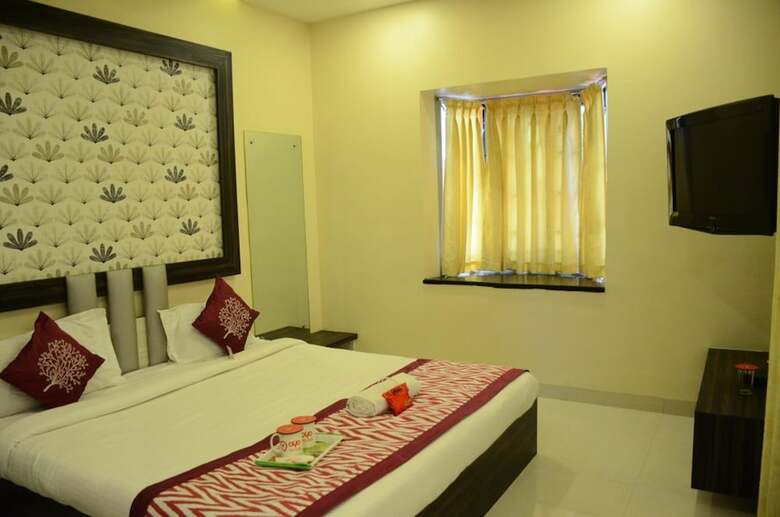 Oyo 1216 Hotel New White House