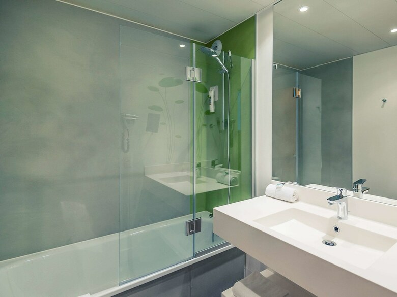 Hotel Mercure Niort Marais Poitevin