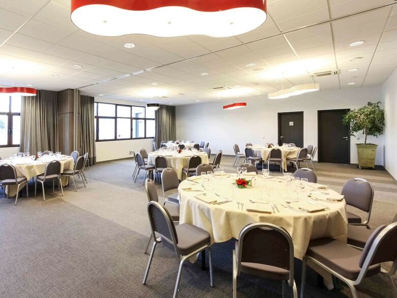 Hotel Mercure Niort Marais Poitevin